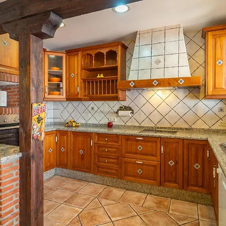 Holiday home Stunning In With Wifi *